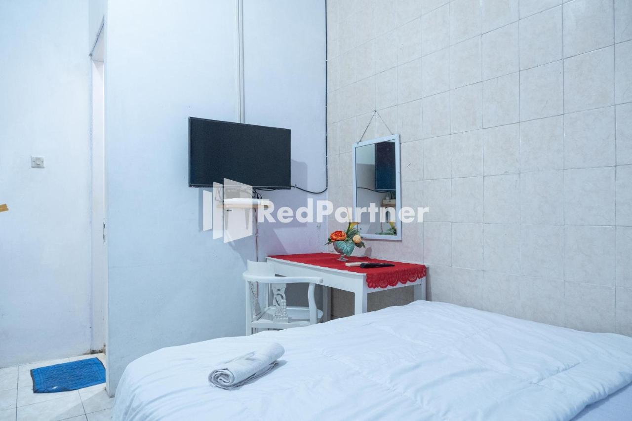 House Of Joy Sopalan Redpartner Hotel Kalasan Ngoại thất bức ảnh