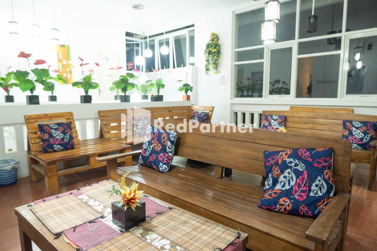 House Of Joy Sopalan Redpartner Hotel Kalasan Ngoại thất bức ảnh